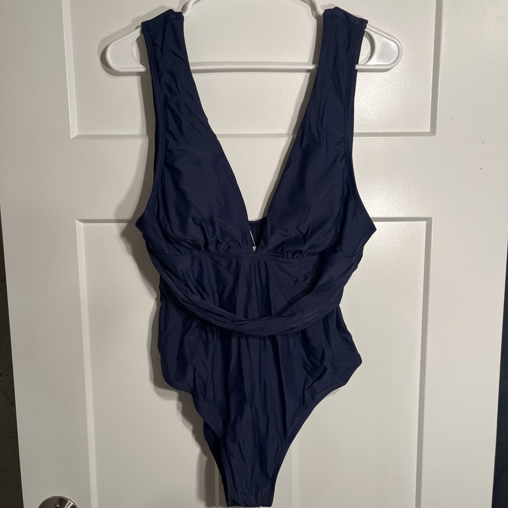 NWT Cupshe Wrap Plunge Navy One Piece Women's Swimsuit V Neck Large